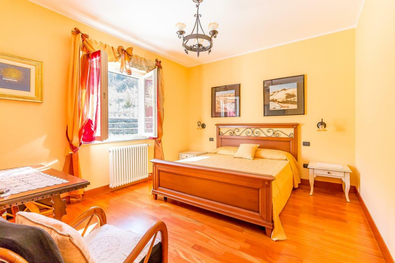 Tenuta Pian D'Attesio - Agriturismo Castelletto Soprano Buitenkant foto