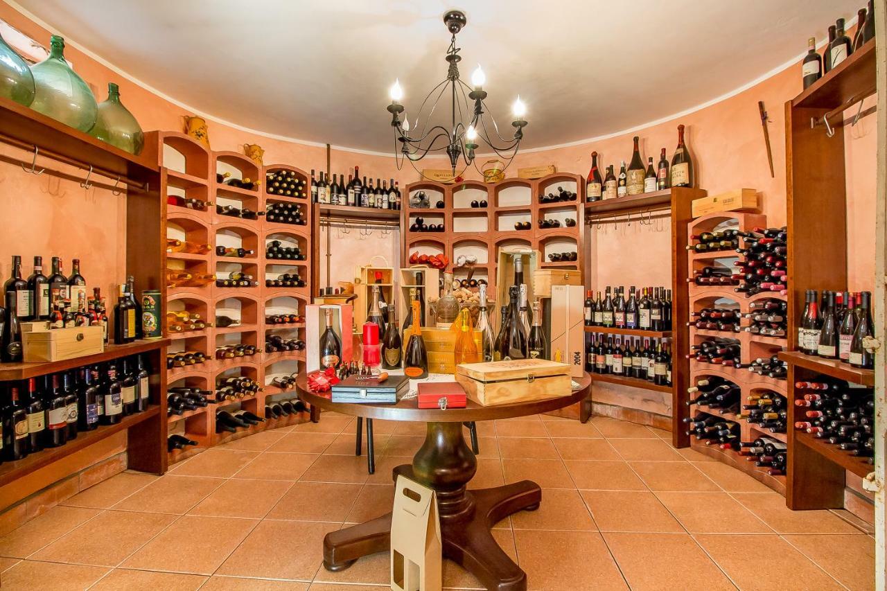 Tenuta Pian D'Attesio - Agriturismo Castelletto Soprano Buitenkant foto