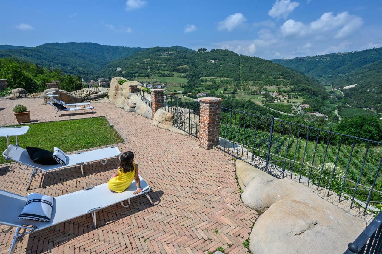 Tenuta Pian D'Attesio - Agriturismo Castelletto Soprano Buitenkant foto