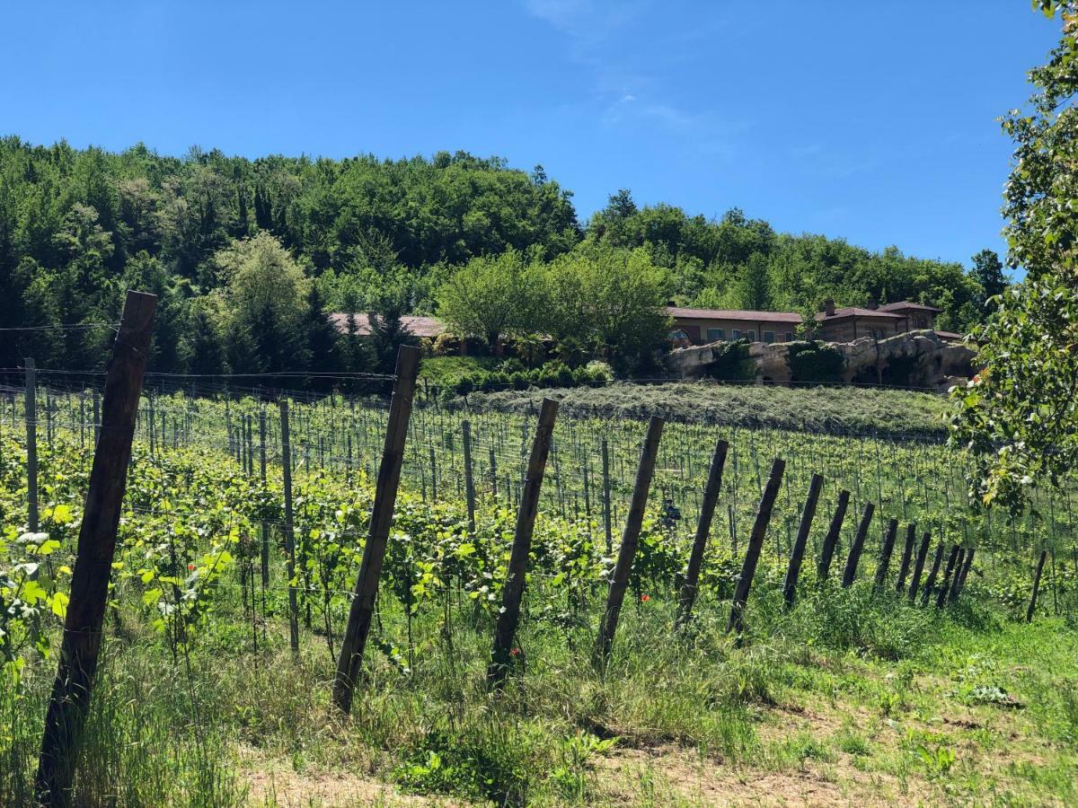 Tenuta Pian D'Attesio - Agriturismo Castelletto Soprano Buitenkant foto