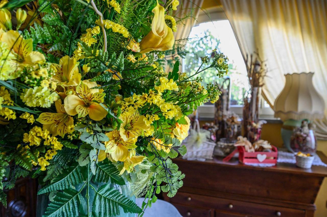Tenuta Pian D'Attesio - Agriturismo Castelletto Soprano Buitenkant foto